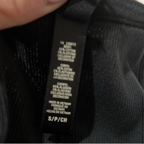 SKIMS Ribbed Tank (Regular Length) with Picot Trim – Soot (Black) – Size Small - Picture 8 of 8